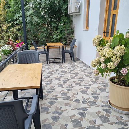 Bed and Breakfast Tony'S Terrace Gjirokastër Exteriér fotografie